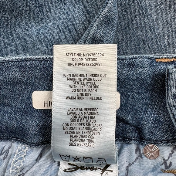 Seven7 Tummyless High Rise Skinny Jeans - Picture 5 of 8